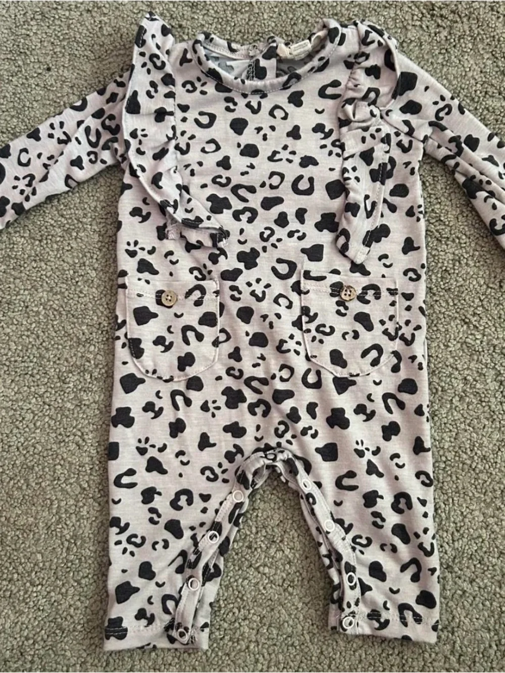 Jessica Simpson Pink and Black Leopard Print Baby One-Piece Footie